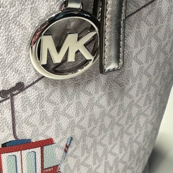 ⛷️🏂🚠 Michael Kors NWT Jet Set Girls Ski Tote Shoulder Bag - Picture 8 of 16